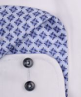 Koszula Eterna 1863 Comfort Fit Twill – ekskluzywna białą z niebieską wewnętrzną stójką i mankietem