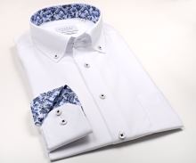 Koszula Eterna Comfort Fit Oxford - biała z delikatną strukturą, niebieską stójką wewnętrzną i mankietem