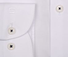 Koszula Olymp Level Five – biała z niebiesko-bialą wewnętrzną stójką i plisą