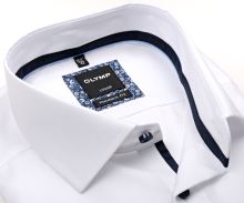 Koszula Olymp Modern Fit – biała z delikatną strukturą, wewnętrzną stójką i plisą - krótki rękaw