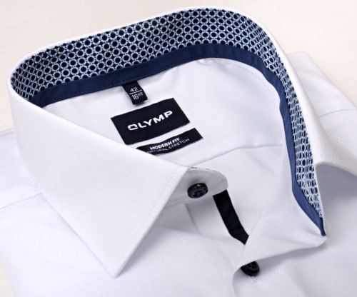 Koszula Olymp Modern Fit Natural Stretch – biała z niebiesko-bialą wewnętrzną stójką i mankietem Koszula Olymp Modern Fit Natural Stretch – biała z niebiesko-bialą wewnętrzną stójką i mankietem