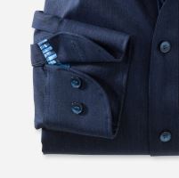 Koszula Olymp Level Five – ciemnoniebieska z zdobioną plisą - extra długi rękaw