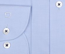 Koszula Olymp Level Five – jasnoniebieska z delikatną strukturą z wewnętrzną stójką i plisą