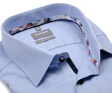 Koszula Olymp Comfort Fit – jasnoniebieska z wzorem i kolorową wewnętrzną stójką - extra długi rękaw