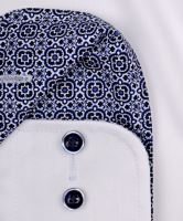 Koszula Casa Moda Modern Fit Twill – biała z niebiesko-białą wewnętrzną stójką i mankietem