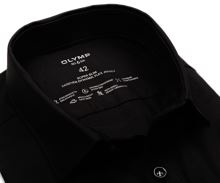 Koszula Olymp Super Slim 24/Seven – czarna elastyczna