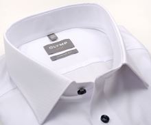 Koszula Olymp Comfort Fit – biała z delikatną strukturą - krótki rękaw