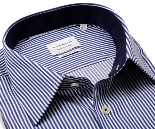 Koszula Eterna Dynamic Cotton Comfort Fit - w granatowe paski - super długi rękaw