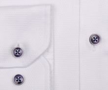 Koszula Venti Body Fit - biała o delikatnej strukturze, wewnętrzną stójką i plisą - super długi rękaw