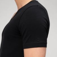 Czarny stretchowy body fit podkoszulek Olymp Level Five z krótkim rękawem - dekolt V (6)
