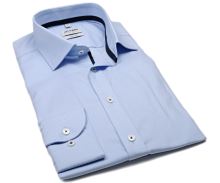 Koszula Olymp Level Five – jasnoniebieska z delikatną strukturą z wewnętrzną stójką i plisą