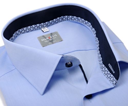 Koszula Marvelis Comfort Fit – jasnoniebieska z wewnętrzną stojką w kosteczki i granatowym mankietem Koszula Marvelis Comfort Fit – jasnoniebieska z wewnętrzną stojką w kosteczki i granatowym mankietem