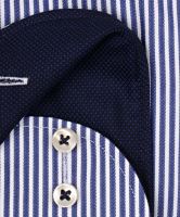 Koszula Eterna Dynamic Cotton Comfort Fit - w granatowe paski - extra długi rękaw (2)