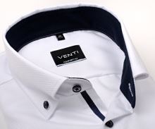 Koszula Venti Comfort Fit – biała z delikatną strukturą i ciemnoniebieską stójką wewnętrzną i mankietami